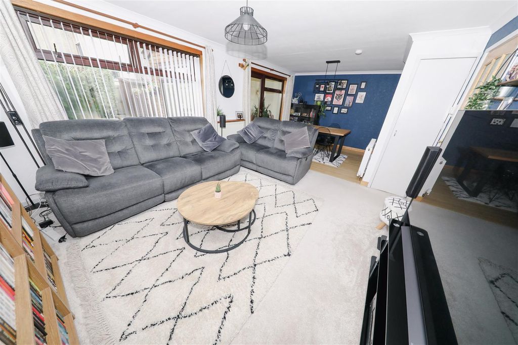 Property photo 3 of 23 C