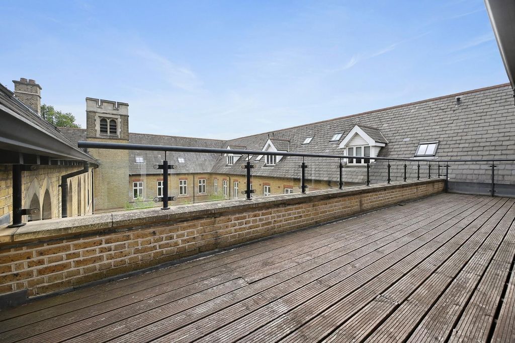 Property photo 2 of 15 Rctec- Flat 13 Havana Drive- Balcony6 (1).Jpg