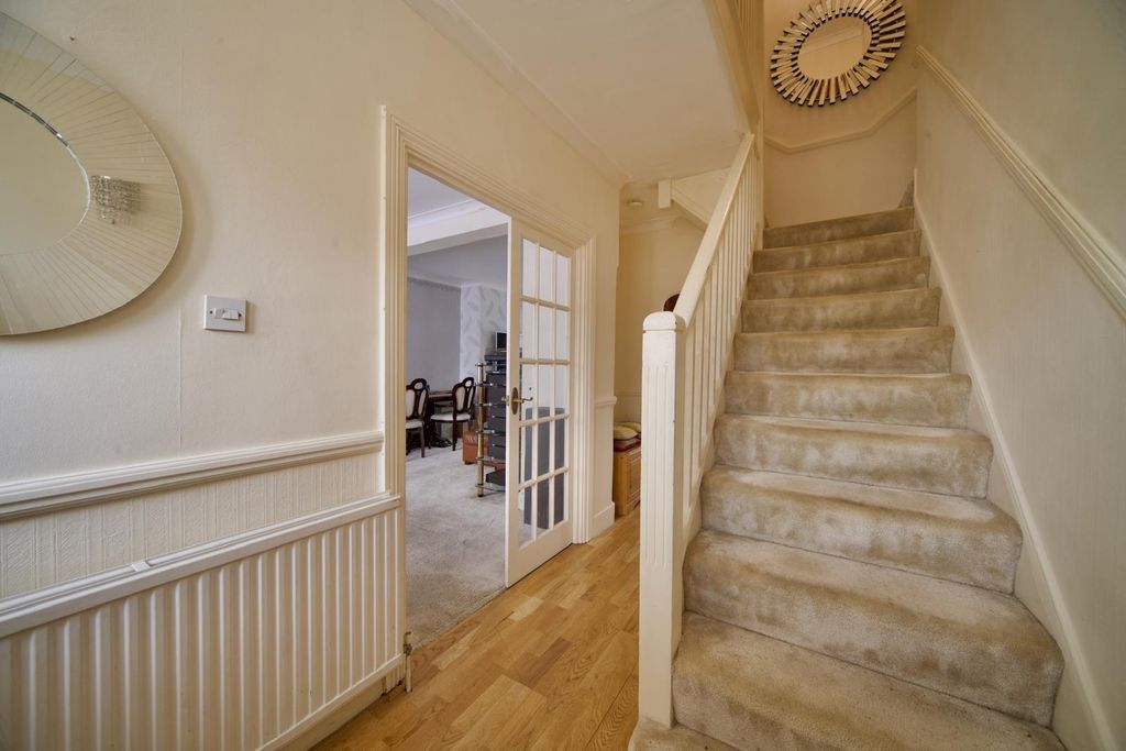 Property photo 3 of 35 3.Jpg