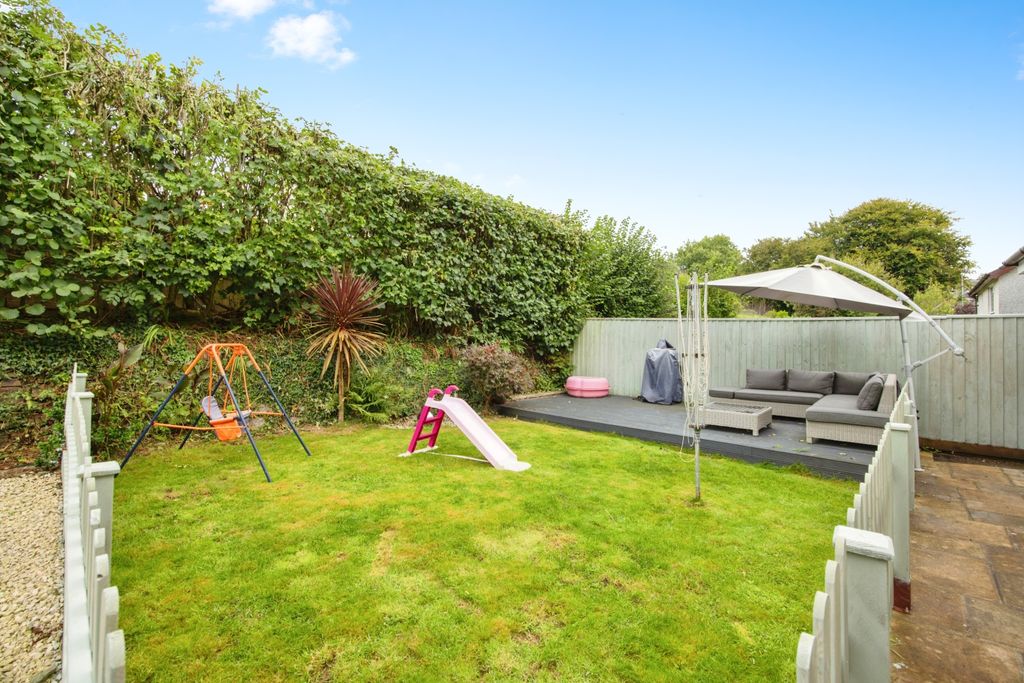 Property photo 1 of 17 Photography