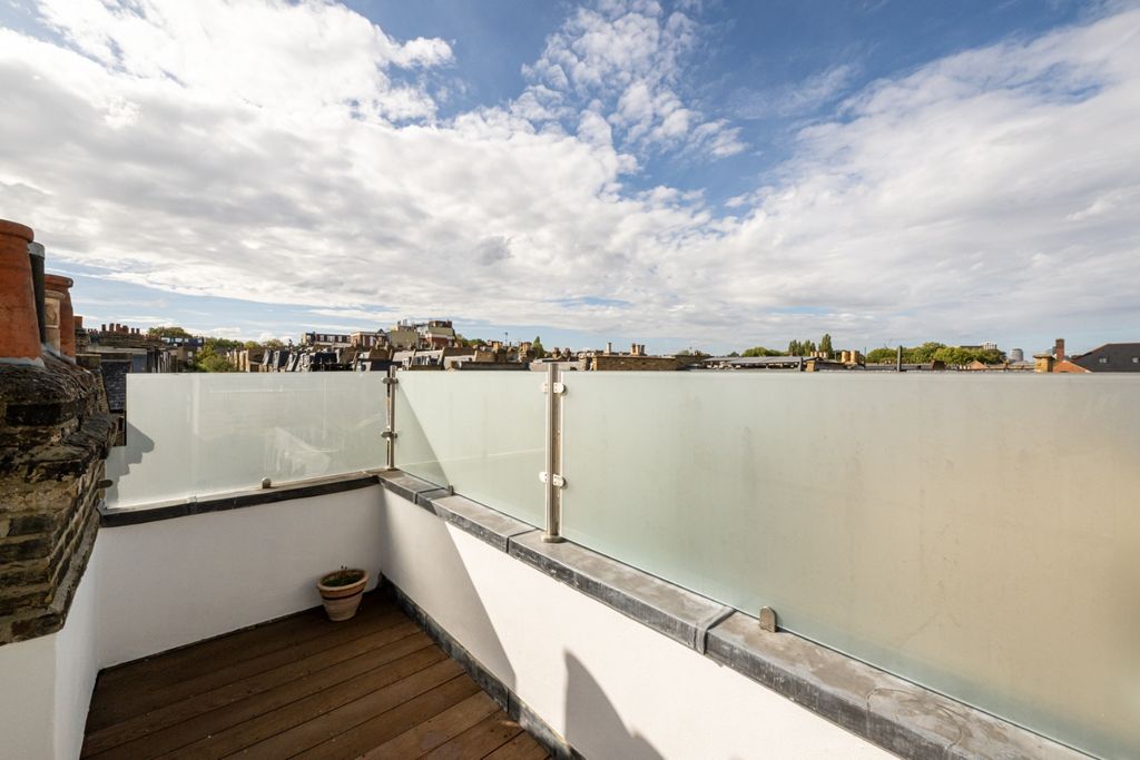 Property photo 1 of 28 3413562