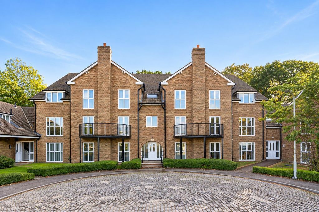 Property photo 1 of 21 063Bf174-c498-4602-Bca4-Fe410F583130.Png