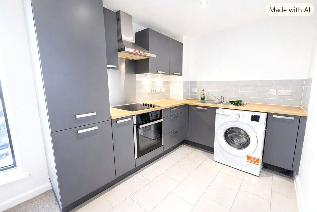 Property photo 2 of 7 Picture No. 05