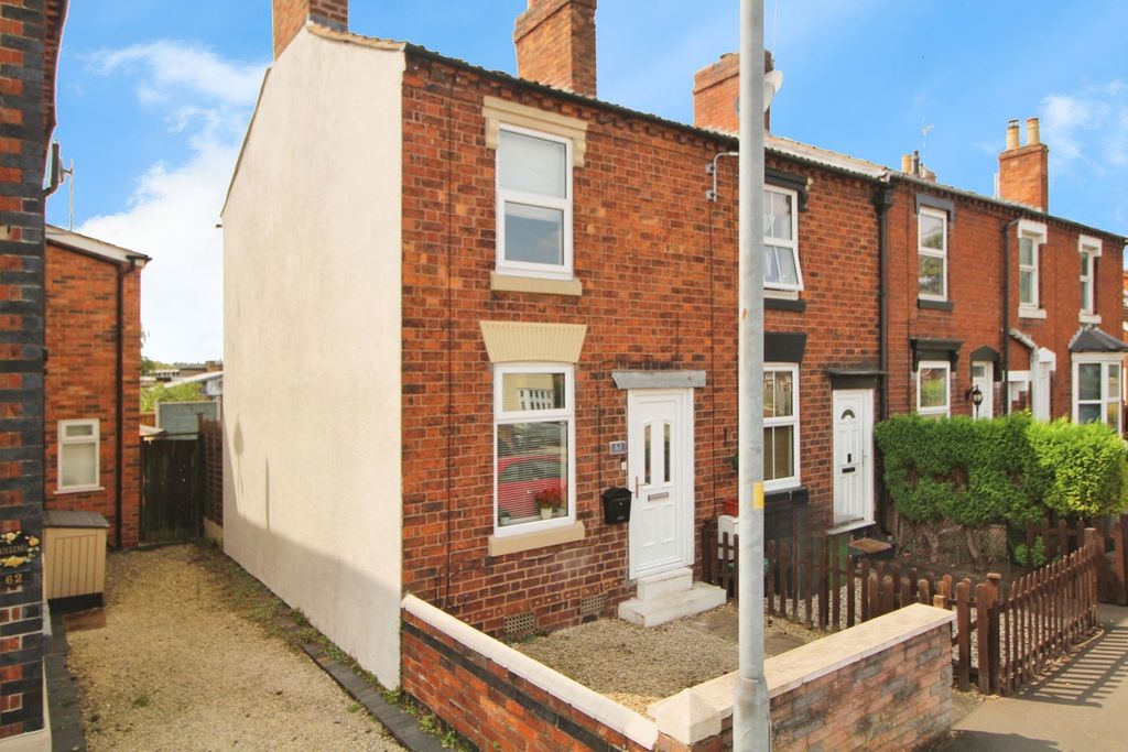 Property photo 1 of 17