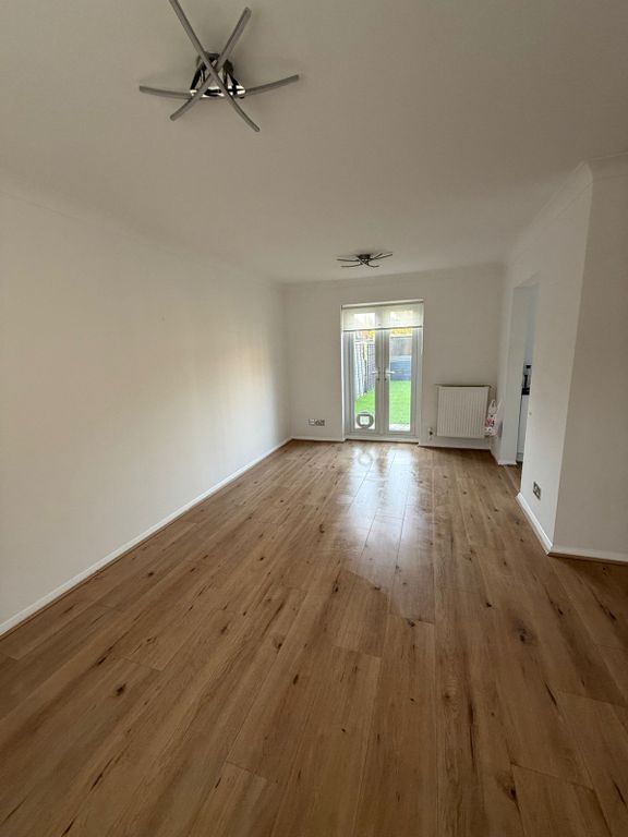 Property photo 3 of 15 Gallery