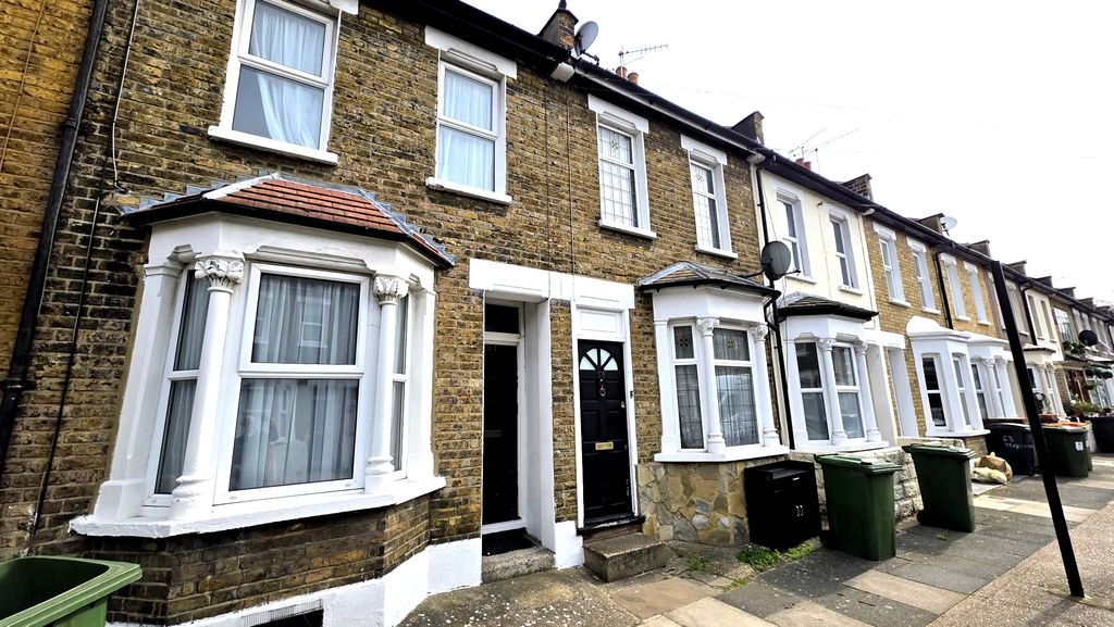 Property photo 1 of 10