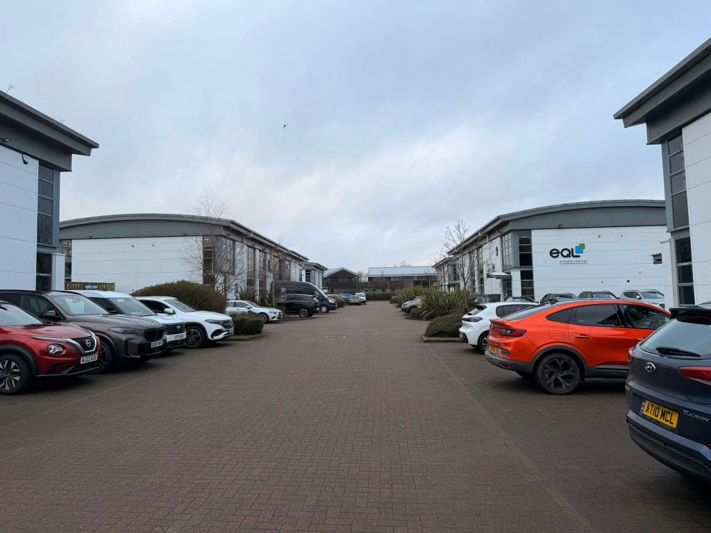 Property photo 3 of 14 2Ddeade6-E116-45A6-Aa02-451Ddb6d6ba3.Jpg