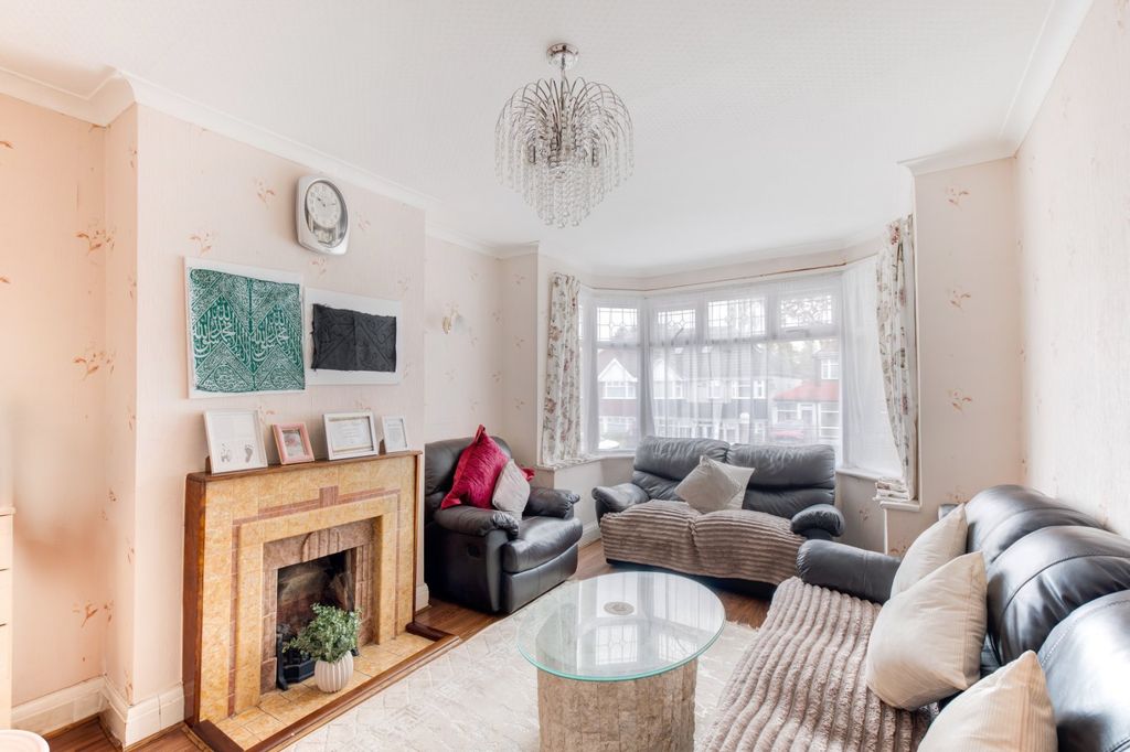 Property photo 2 of 13 Picture No. 02