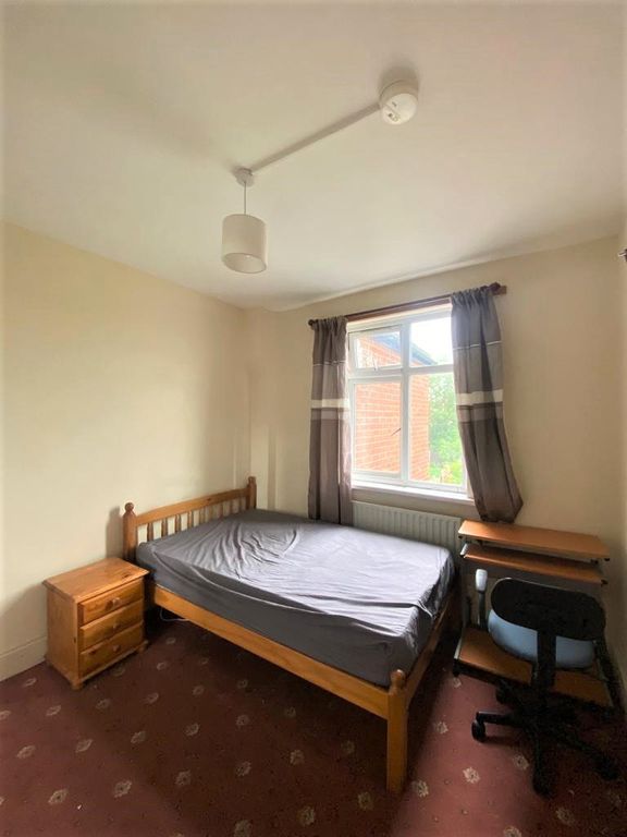 Property photo 1 of 4