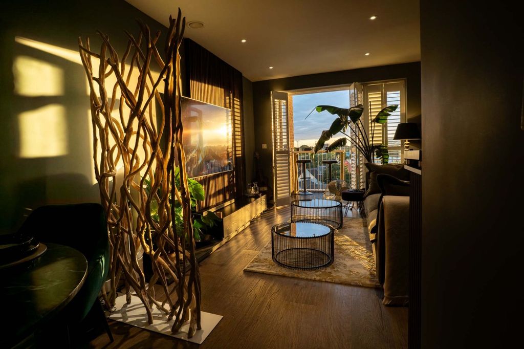 Property photo 1 of 19