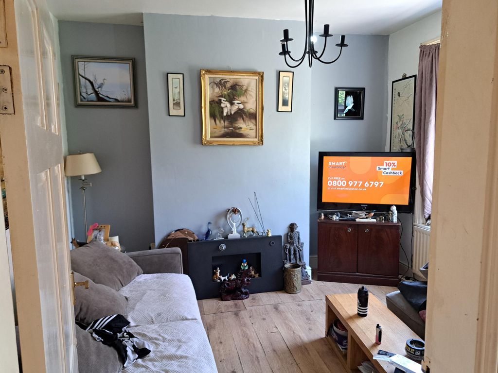 Property photo 2 of 13