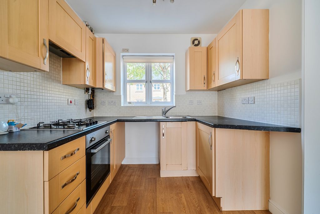 Property photo 3 of 10 1511364 (5)