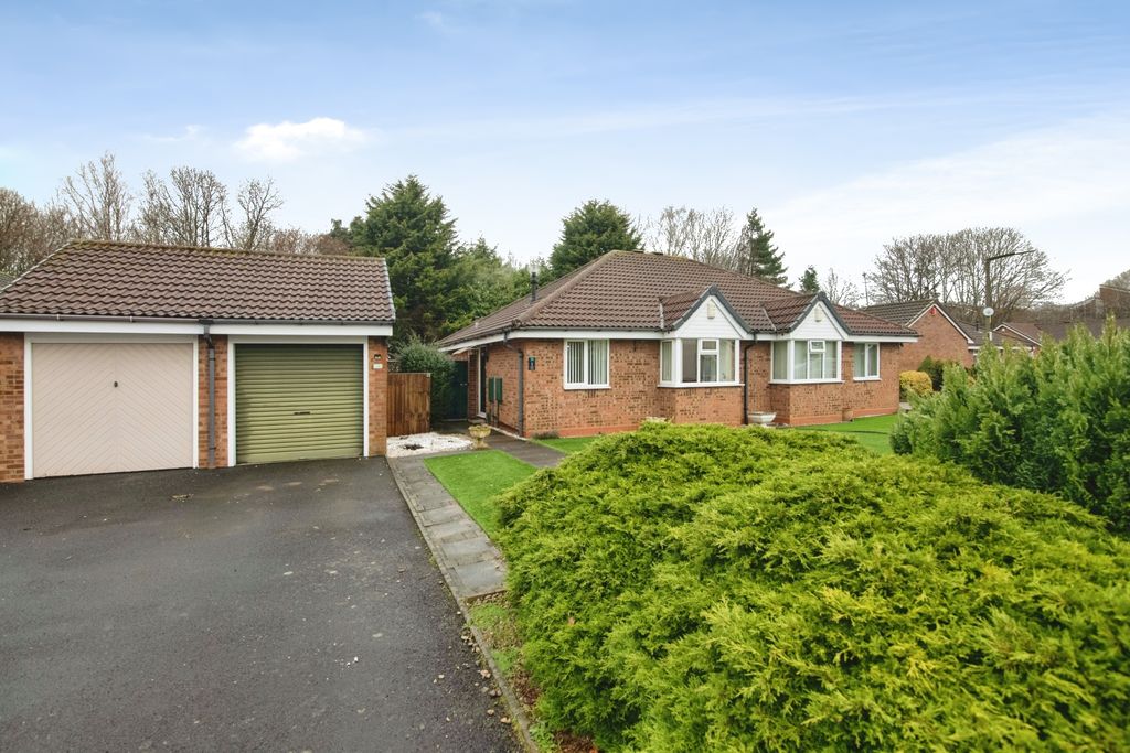 Property photo 2 of 15