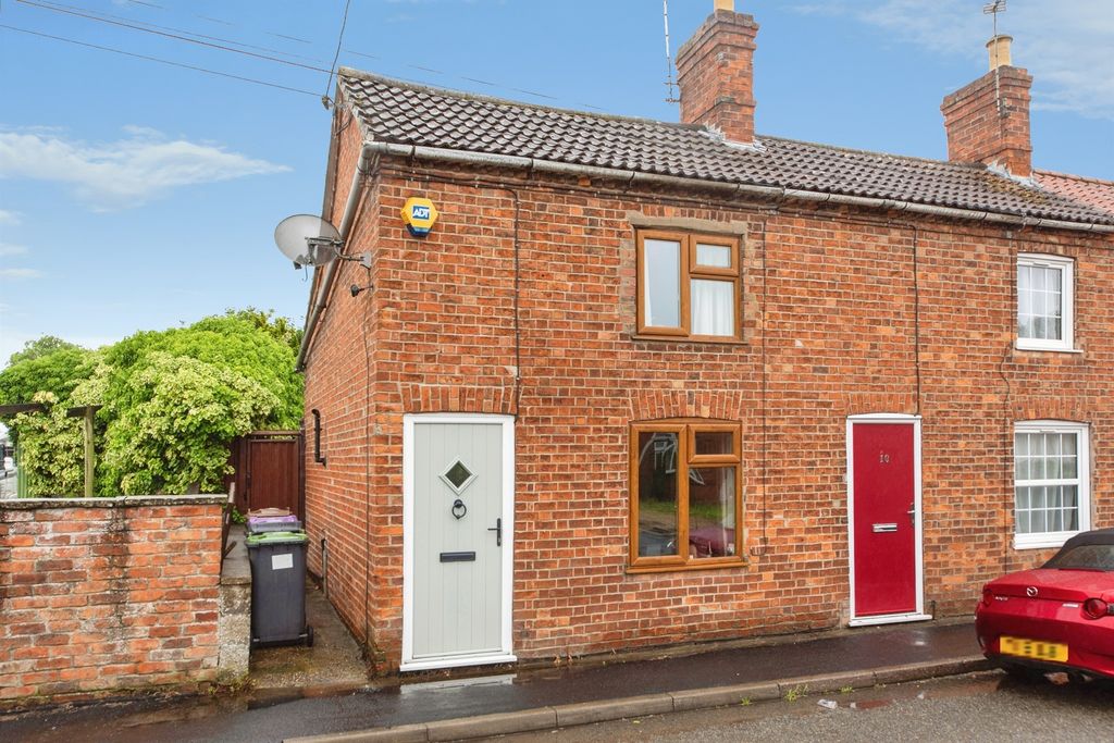 Property photo 1 of 19