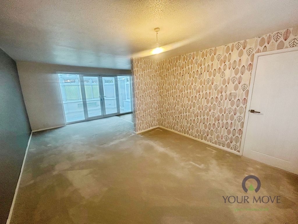 Property photo 2 of 15 Pbox-Img.Jpg