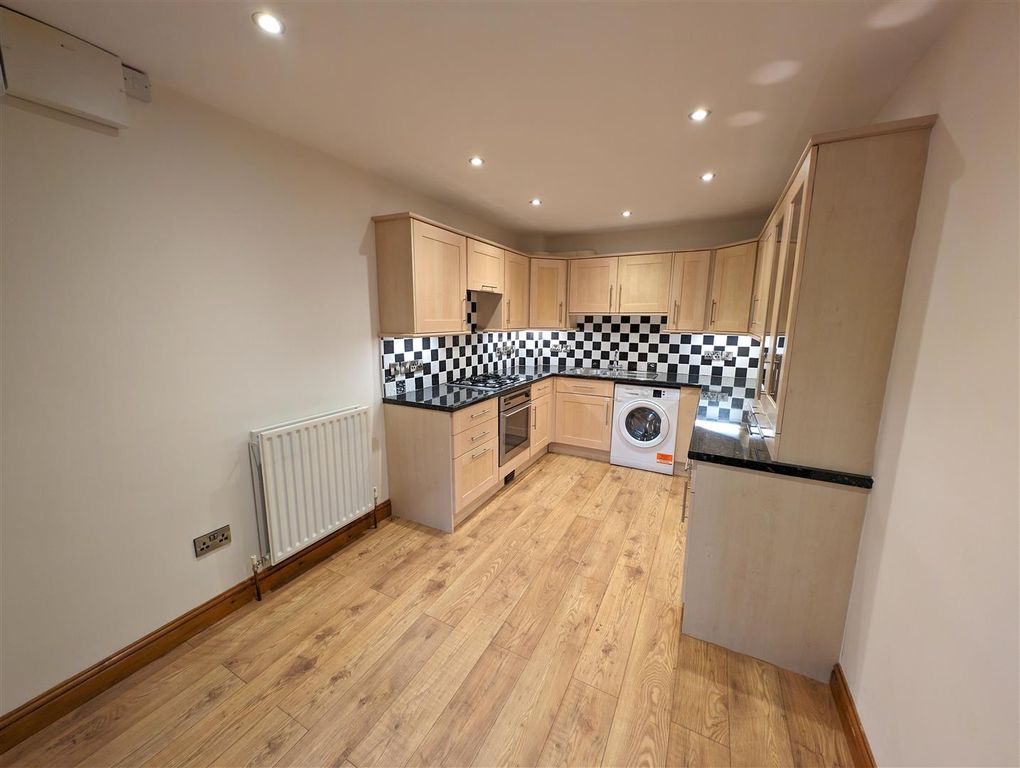 Property photo 2 of 13 Kitchen/Diner