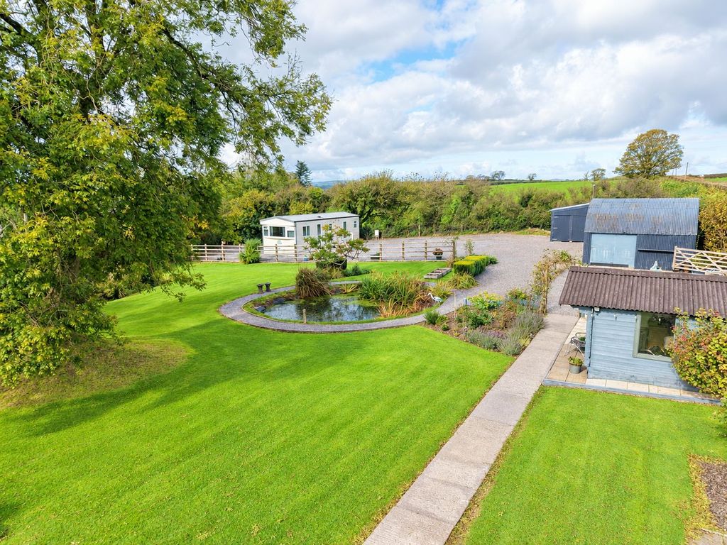 Property photo 1 of 34