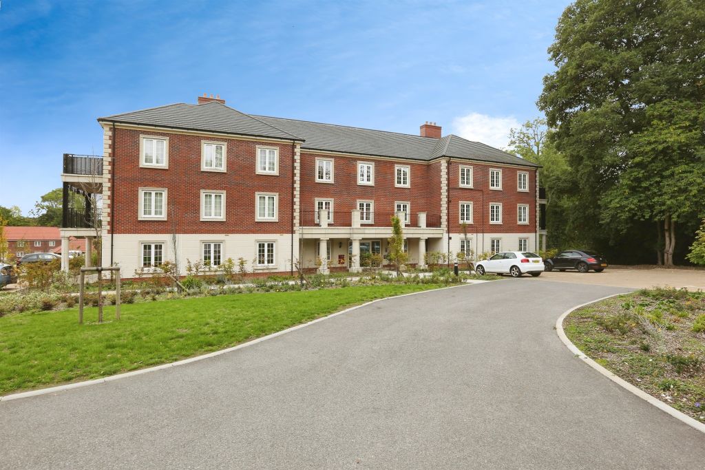 Property photo 1 of 15