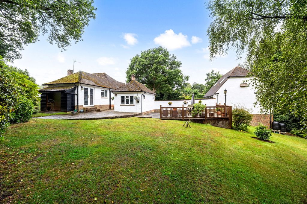 Property photo 3 of 18