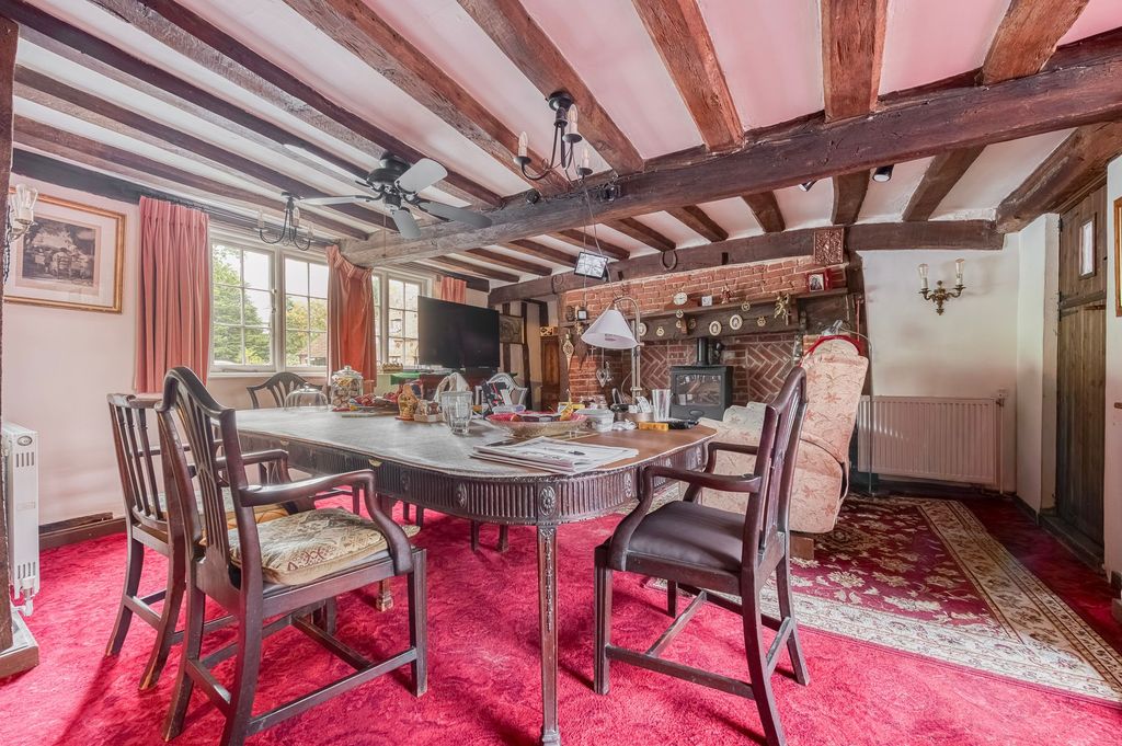 Property photo 3 of 31