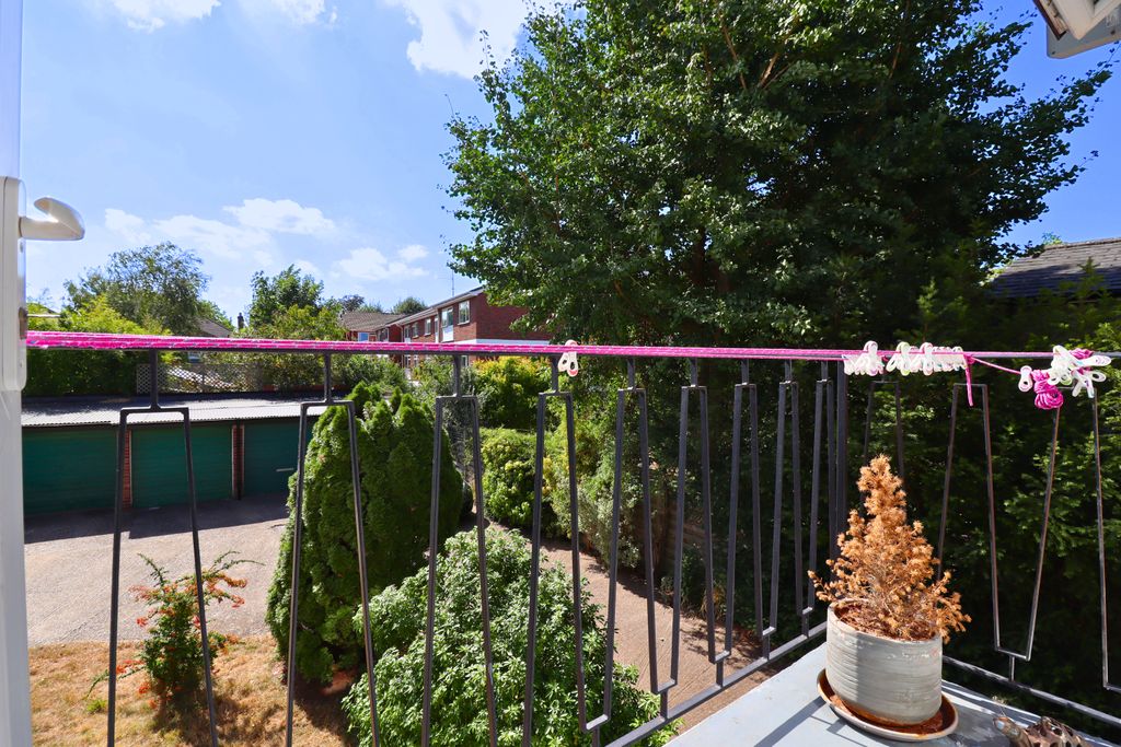 Property photo 3 of 7