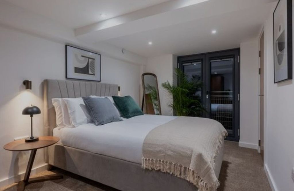 Property photo 2 of 4