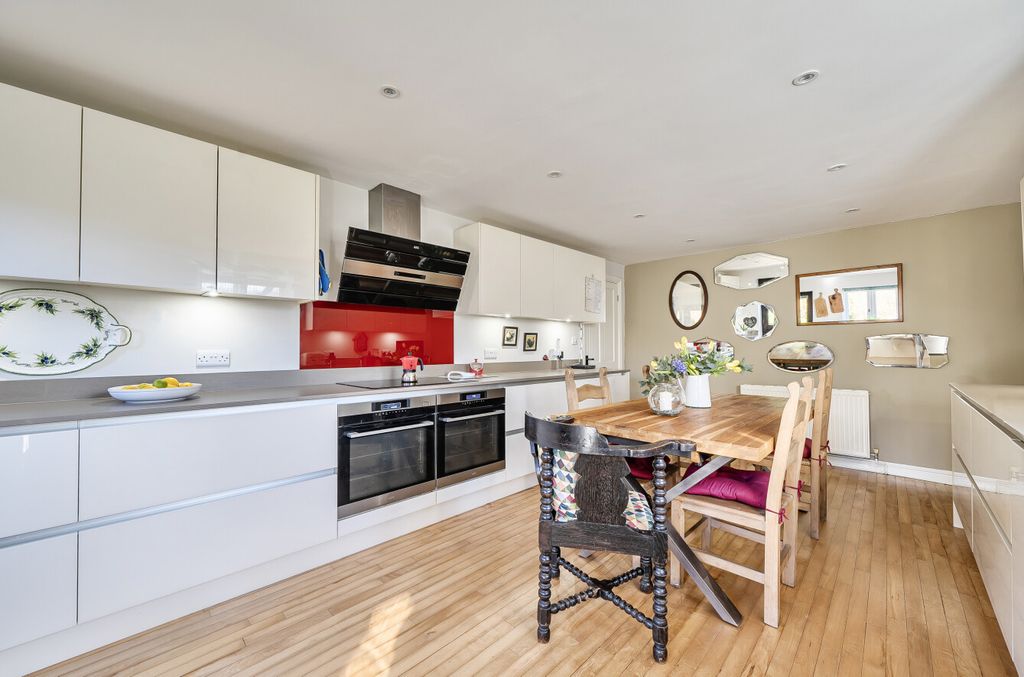 Property photo 2 of 27 1423559-24-69B166...