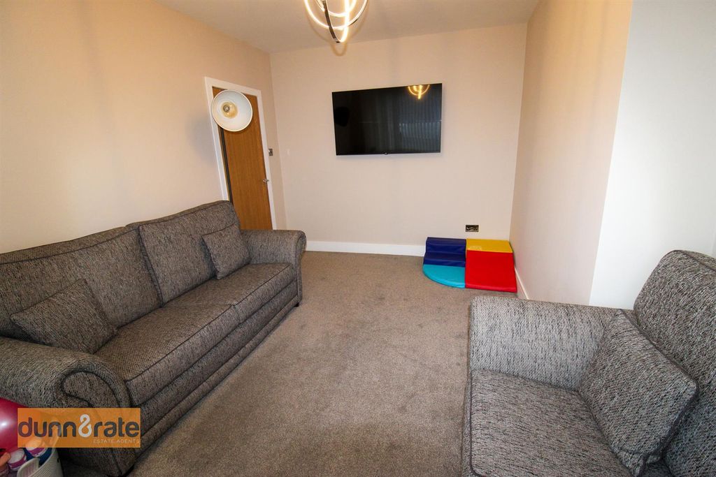 Property photo 3 of 20 Img_6197.Jpg