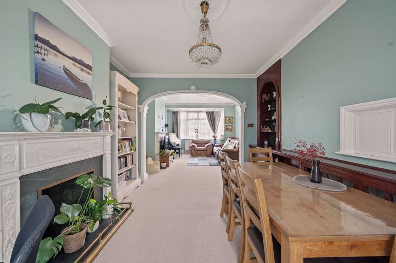 Property photo 3 of 20 Photo 14