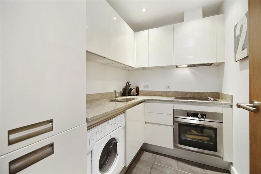 Property photo 2 of 6