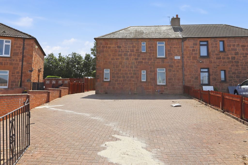 Property photo 1 of 26