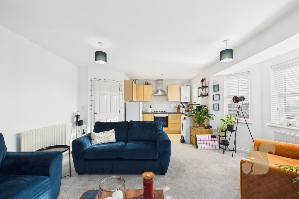 Property photo 2 of 17 Cam01659G0-Pr0710-Still011.Jpg