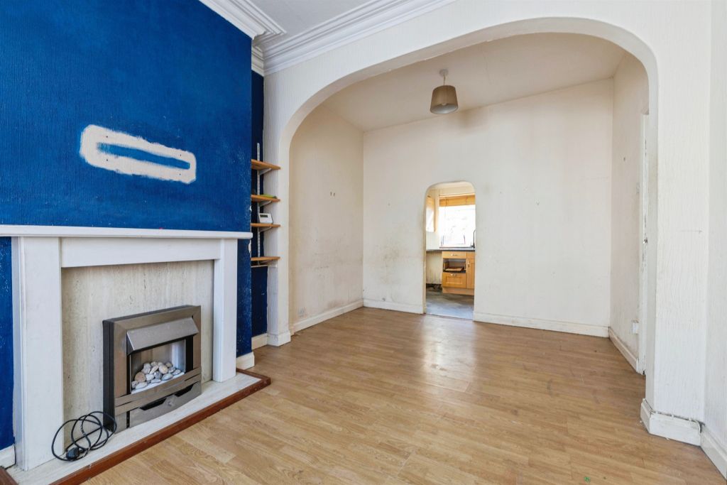 Property photo 2 of 7
