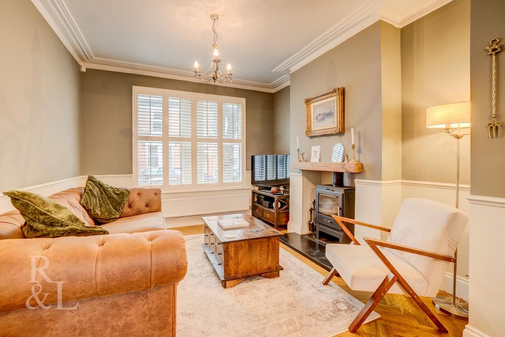 Property photo 3 of 22 Batched (21).Jpg