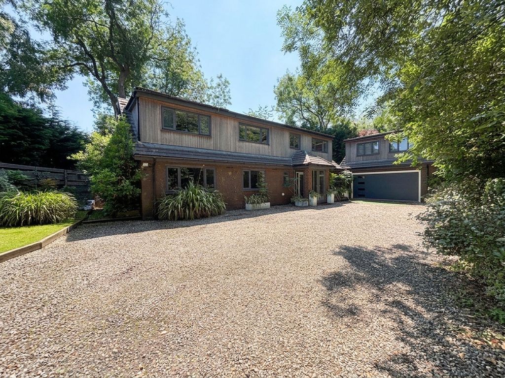 Property photo 1 of 37