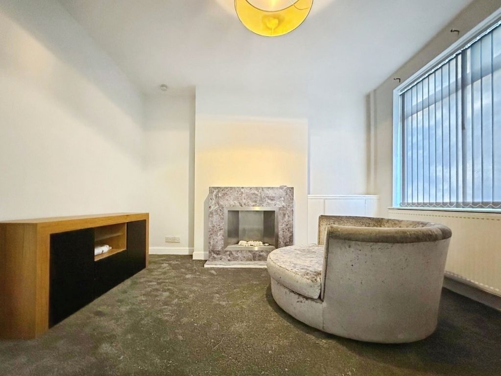 Property photo 2 of 17 Pbox-Img.Jpg