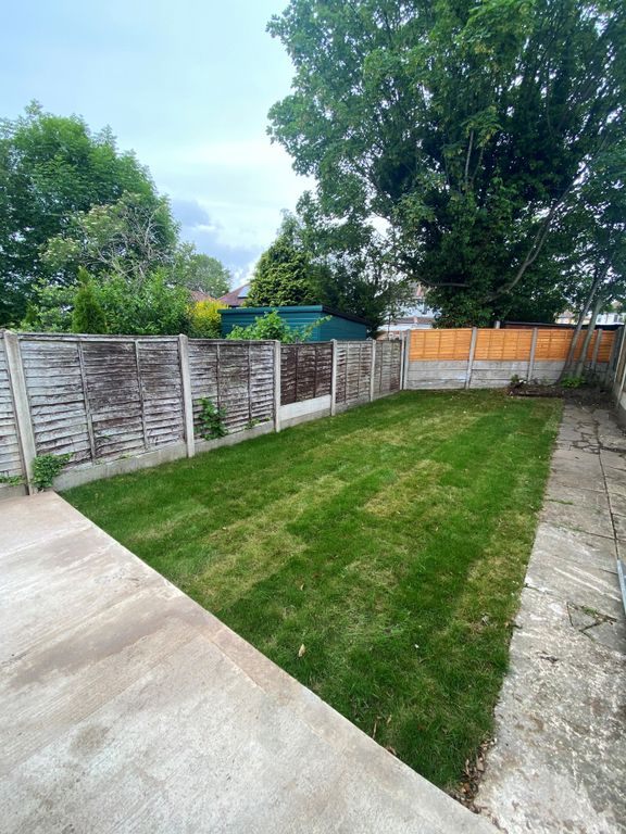 Property photo 1 of 11 Garden