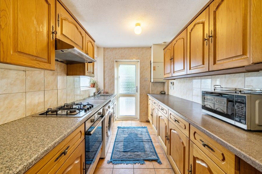 Property photo 3 of 15
