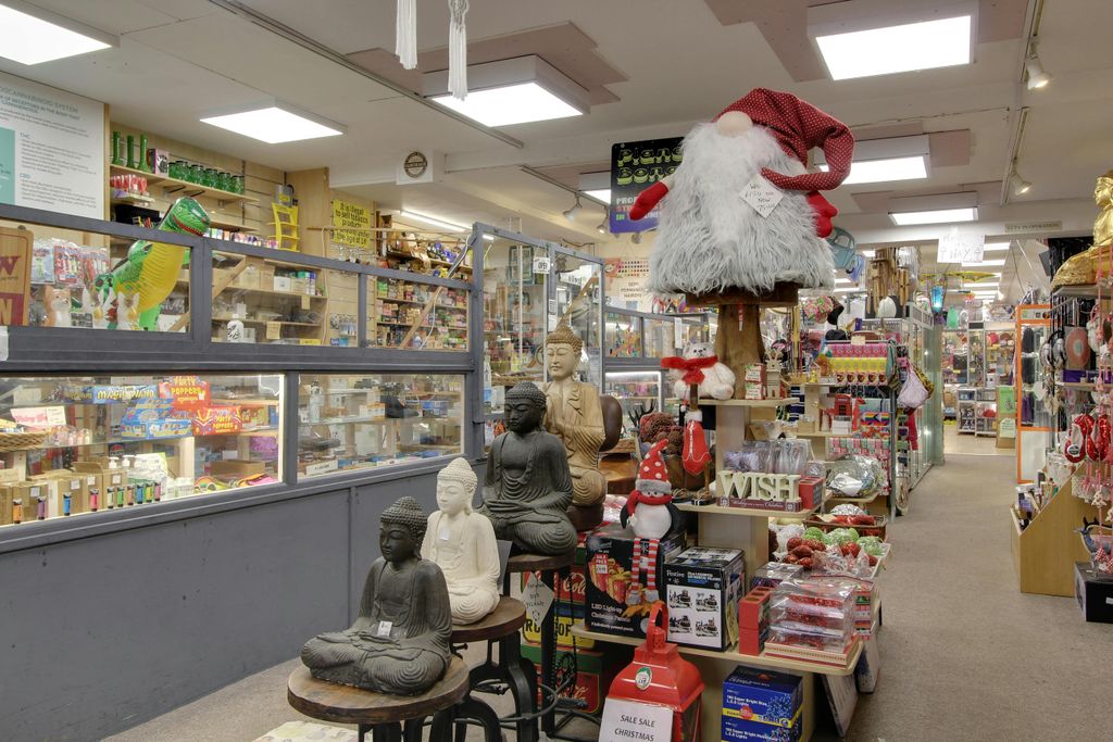 Property photo 2 of 22 Shop1.Jpg