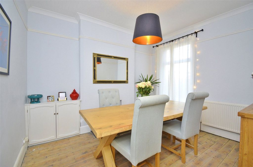 Property photo 3 of 13 Picture No. 04