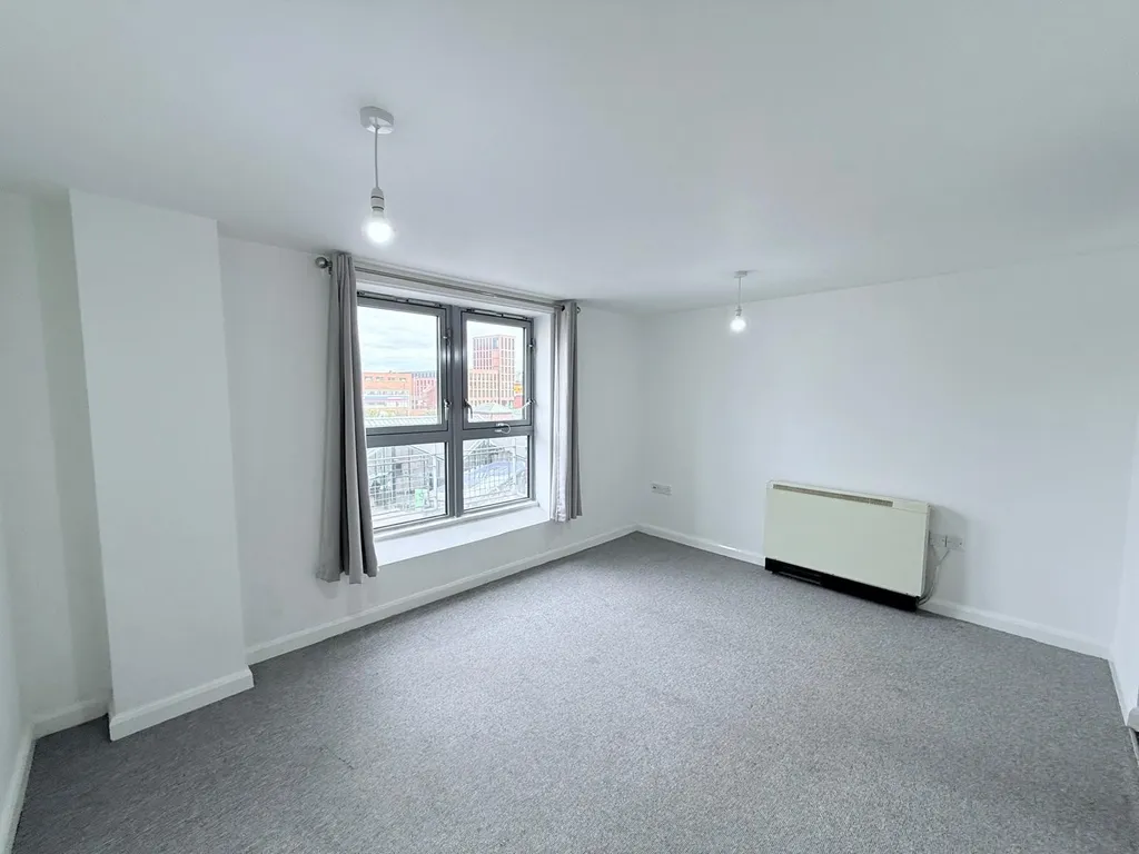 Sheridan Court, Nottingham NG1 - View 3