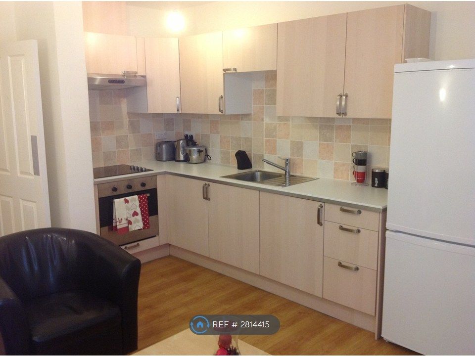 Property photo 3 of 14