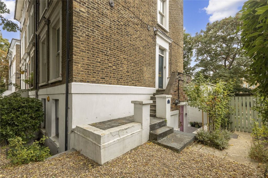Property photo 1 of 11 Picture No. 05