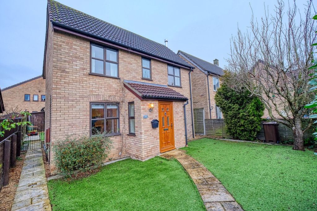 Property photo 1 of 9