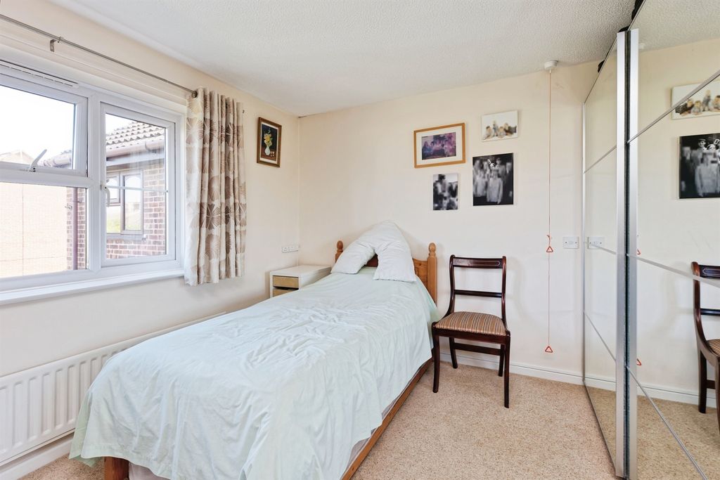 Property photo 3 of 9