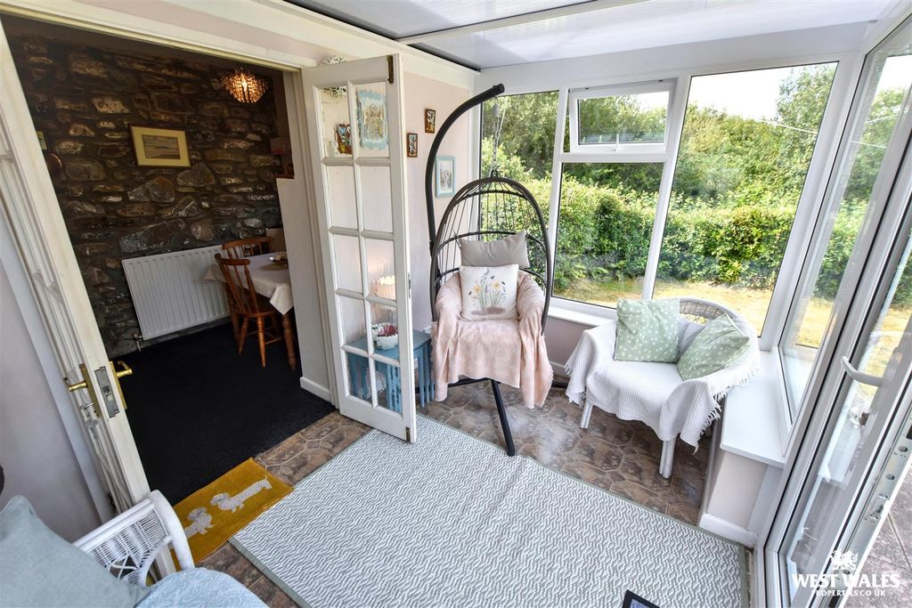 Property photo 3 of 25 20 (8).Jpg