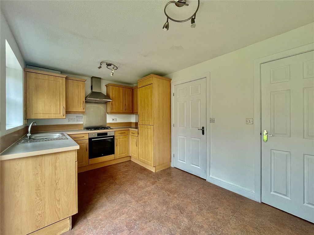 Property photo 3 of 14 Picture No. 23