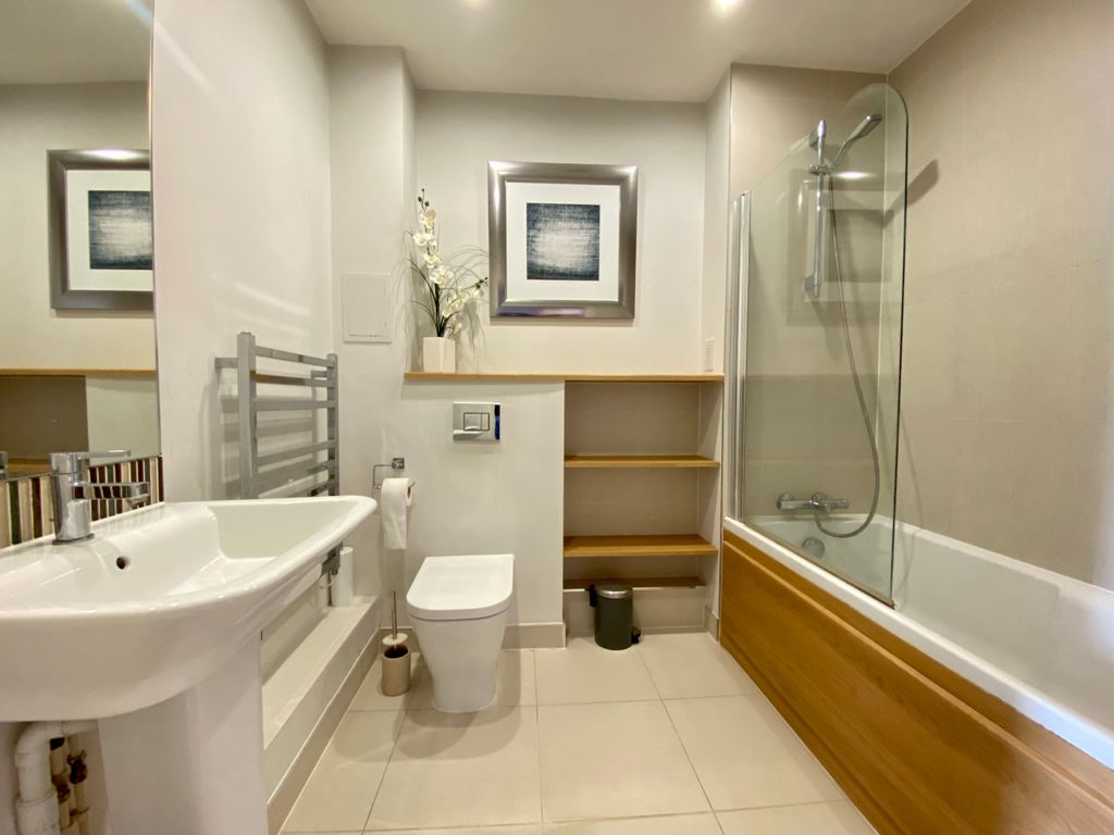 Property photo 2 of 7 Photo 7