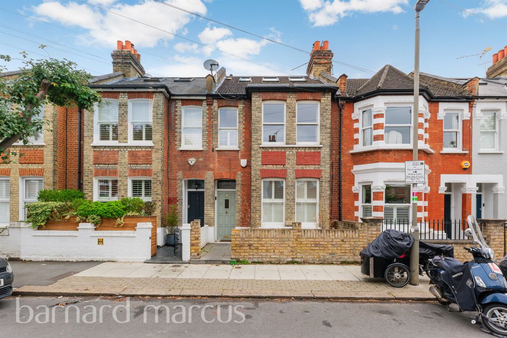 Property photo 1 of 9
