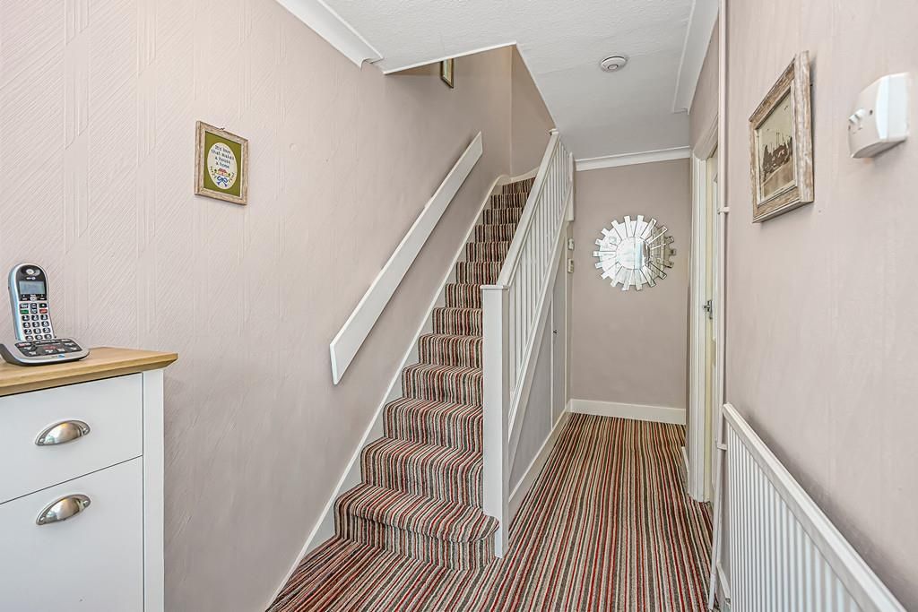 Property photo 2 of 26